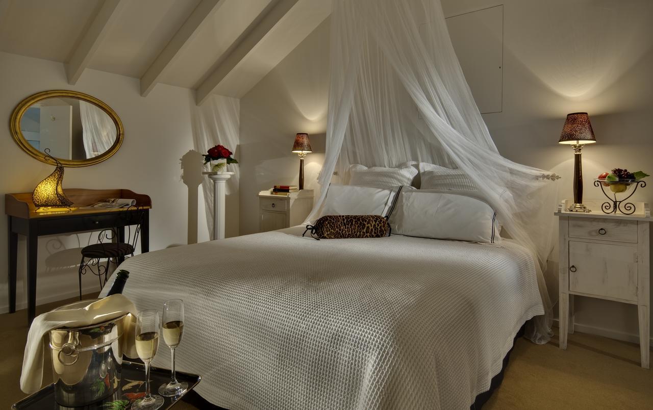 The Peppertree Luxury Accommodation Blenheim Bilik gambar